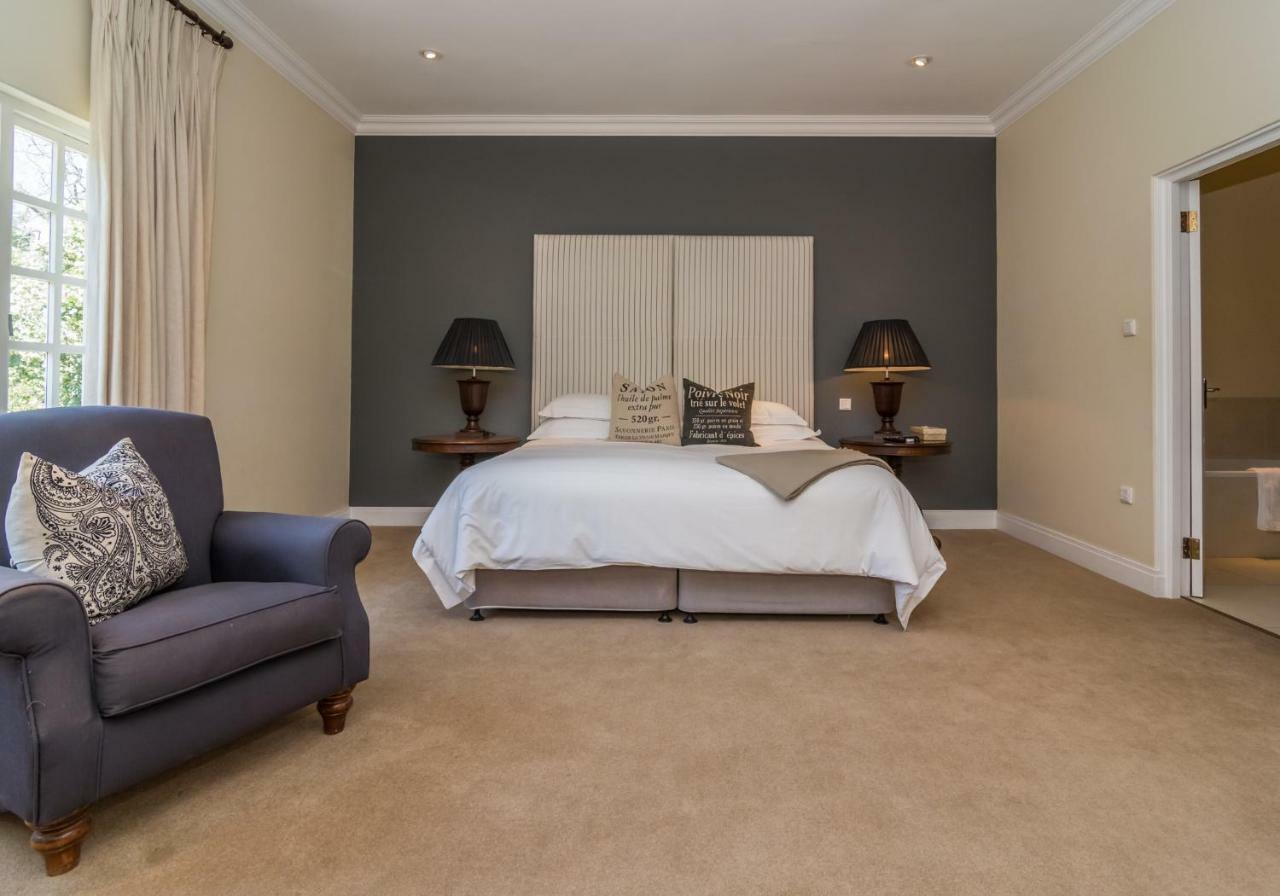 Dunkeld Manor Hotel โจฮันเนสเบิร์ก ภายนอก รูปภาพ