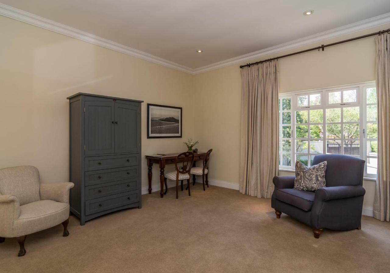 Dunkeld Manor Hotel โจฮันเนสเบิร์ก ภายนอก รูปภาพ